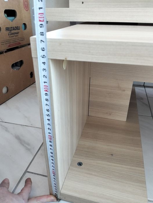 Меблі 2 полички і столик