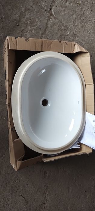 Umywalka podszafkowa