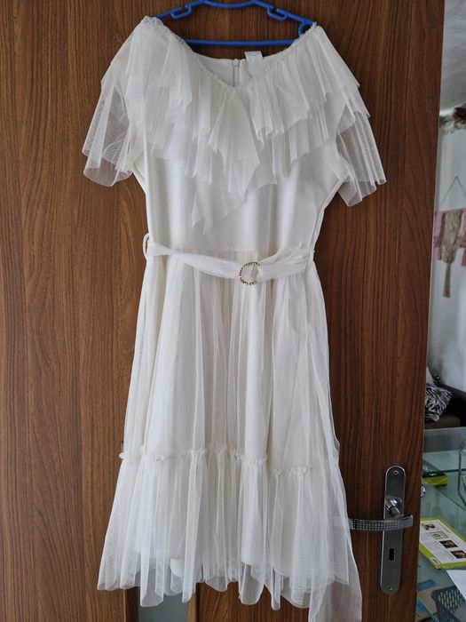 Elegancka sukienka