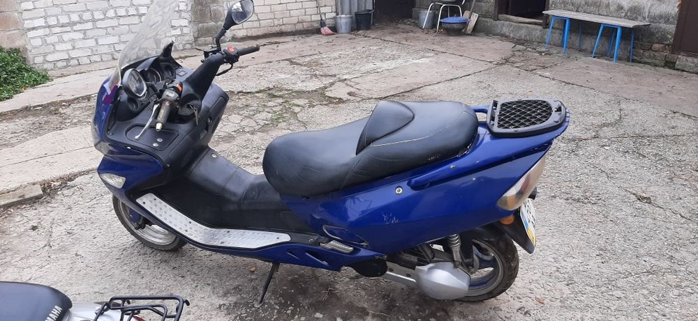 Максі скутер G max Jazz