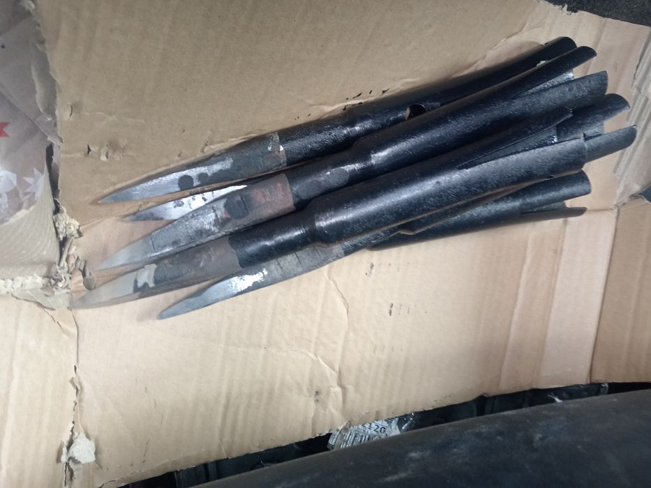 Плешня для зимової риболовлі пешня