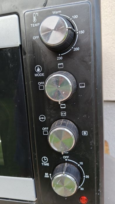 Piekarnik piecyk elektryczny.pieczenie placków ,suszenie grzybów 48L