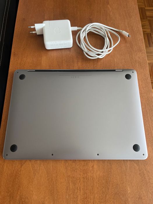 MacBook Pro  13 Polegadas  ano 2017
