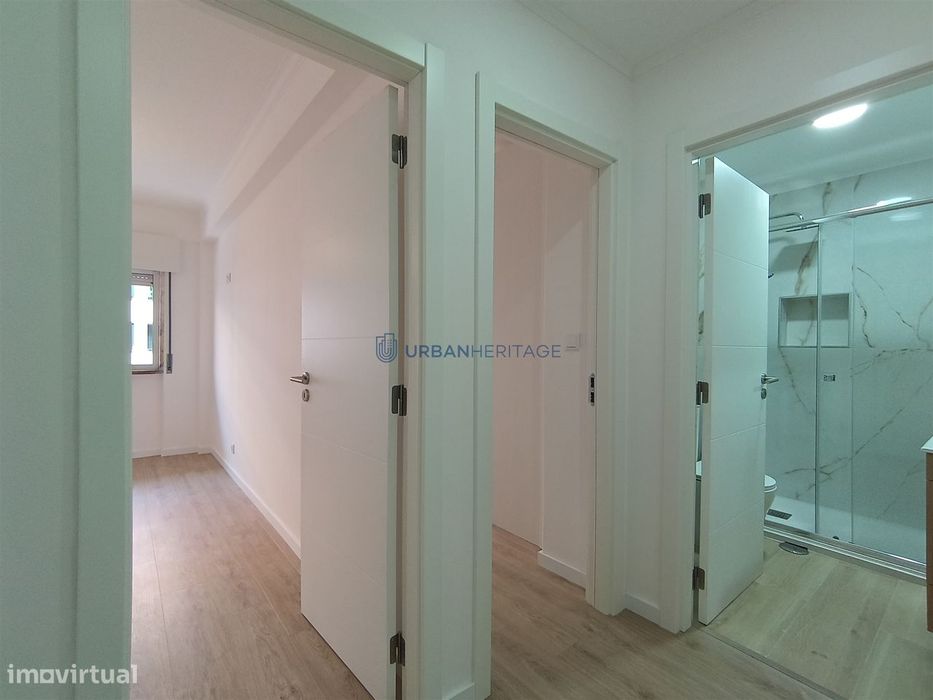 Apartamento T2 Arrendamento em Algés, Linda-a-Velha e Cruz Quebrada-Da