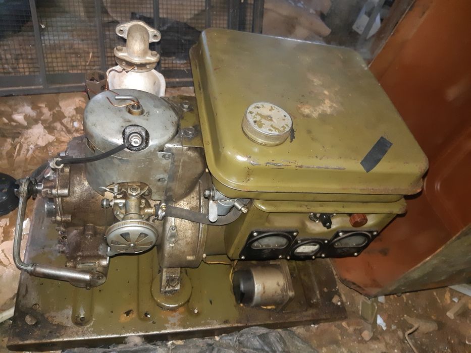 Продам бензиновий генератор 1 квт.