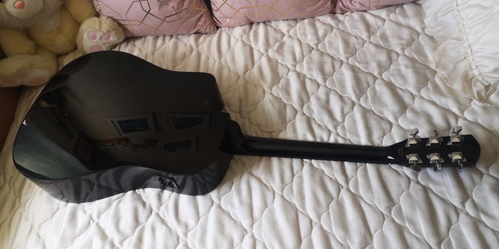 vIOLÃO eletrico  Dreadnought Cutaway Pré-FISHMAN