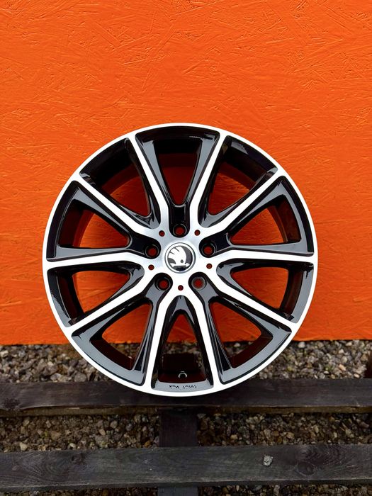 Диски R18 5.112 ET48 ауді а3 шкода а5 а7 гольф пассат  джета gti