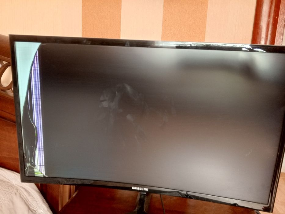 Монітор  Samsung