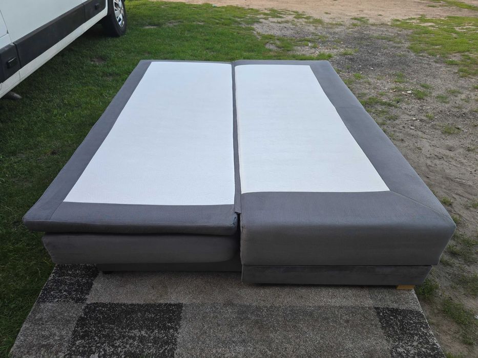 Sofa z funkcją spania i pojemnikiem na pościel