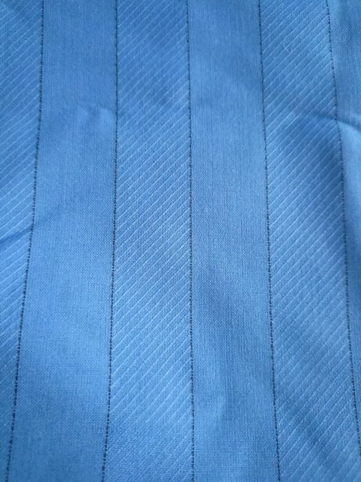 Kupon materiału 1,80x1,50 cm