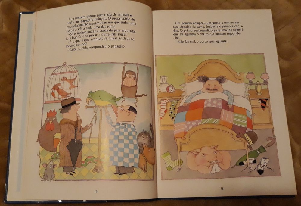 Vendo livros p/ Criança, ótimo estado.
