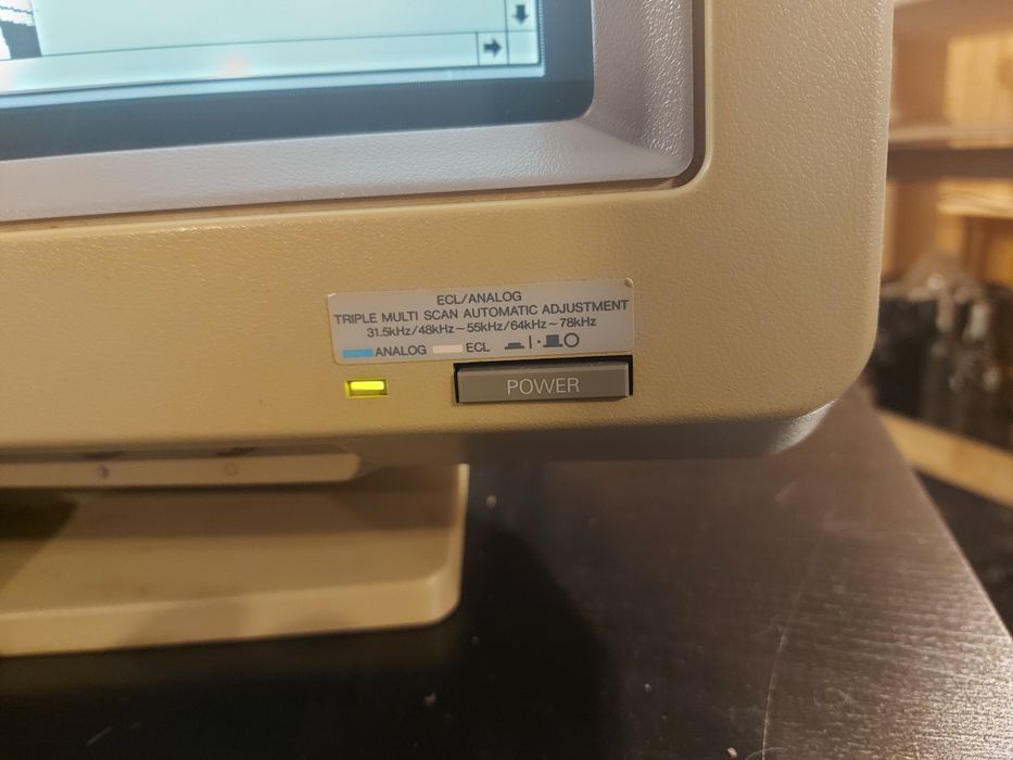 Monitor ECL do Atari TT  EIZO Flexscan 6500