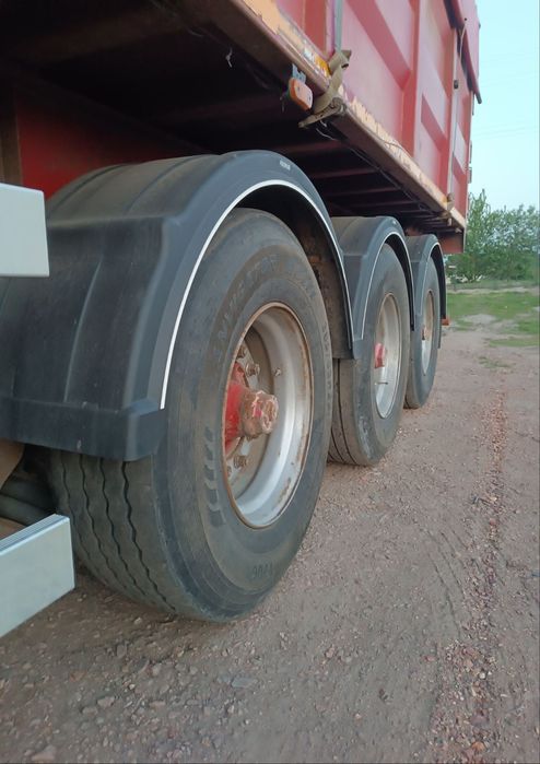 Продам прицеп самоскид  мега