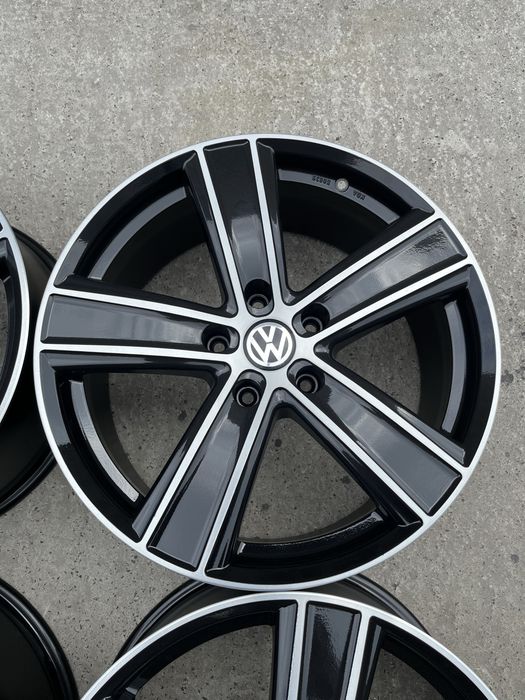 Легкосплавні диски Volkswagen Tuareg, Audi Q7 5*130R20