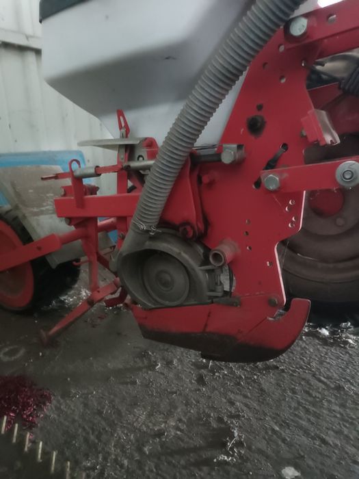 Продам сівалку точного висіву
