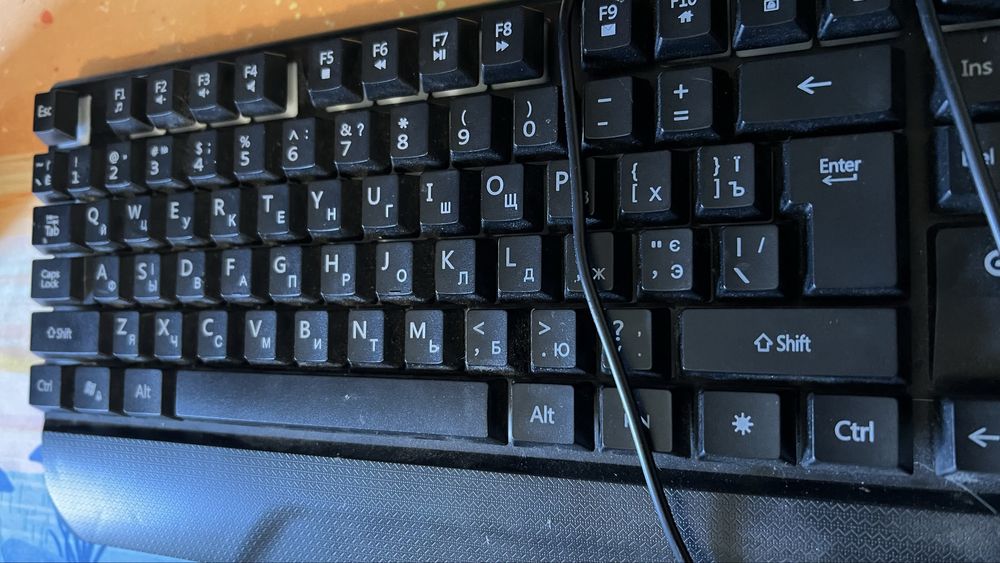 Клавіатура GAMEPRO GK398