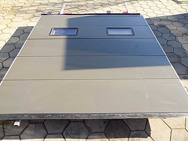 Brama garażowa segmentowa panelowa 303x308cm