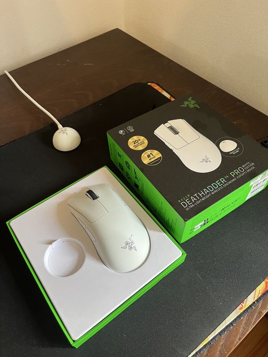 Rato Deathadder v4 Pro White Edition