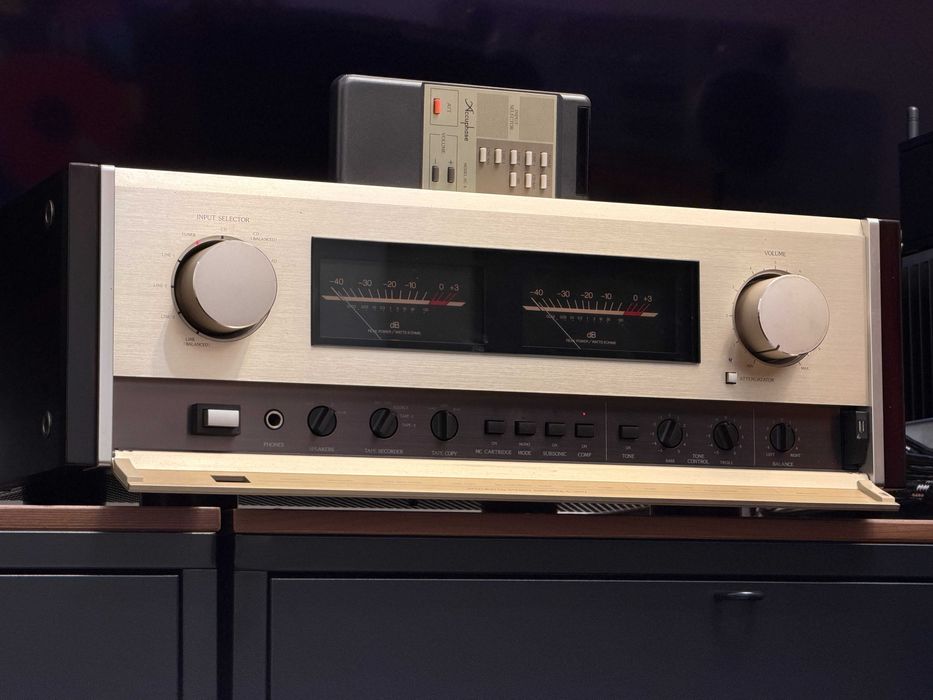 ‼️ Accuphase E-305V с пультом как новый ℹ️ флагман в свое время