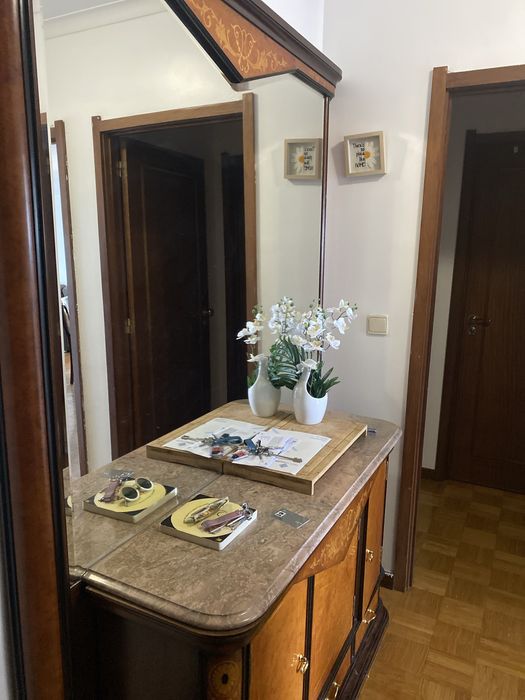 Movel para hall de entrada ou para sala