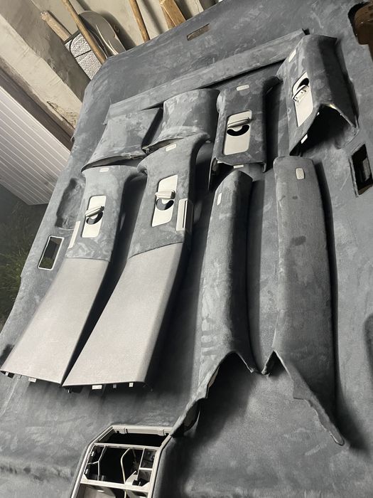 Перетяжка ремонт реставрация салона потолка стоек обшивки карт покраск