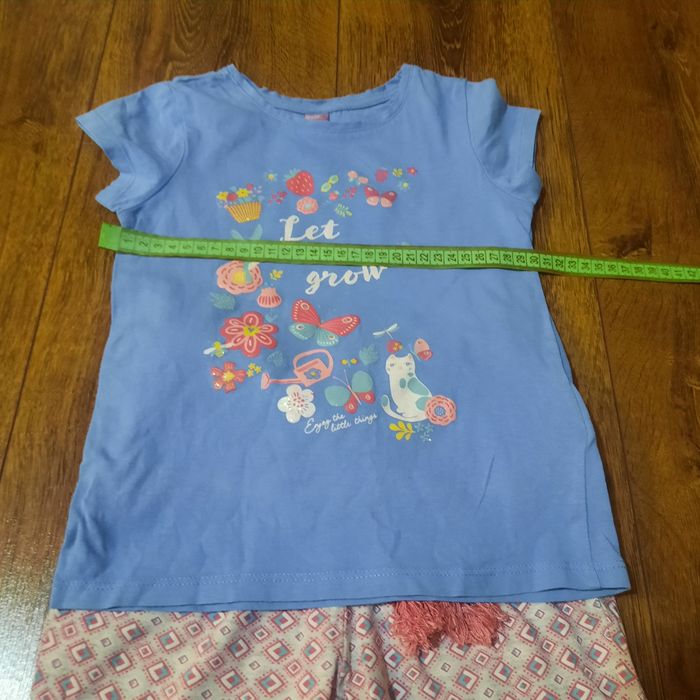 Комплект футболка і штани на літо костюм 110 розмір садок