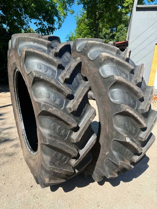 Opony rolnicze używane 18.4r38 BKT