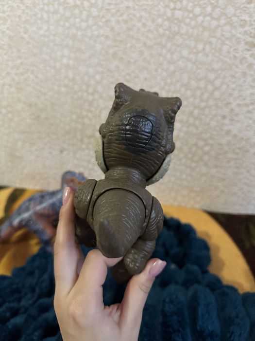 игрушки динозавры для мальчика
