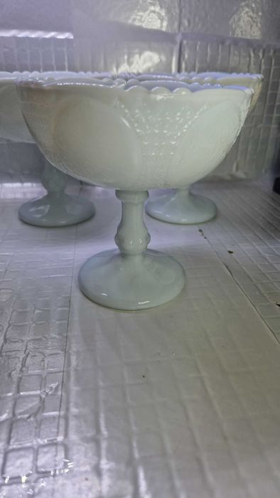 4 Pucharki/ Cukiernice HUTA SZKŁA ZĄBKOWICE