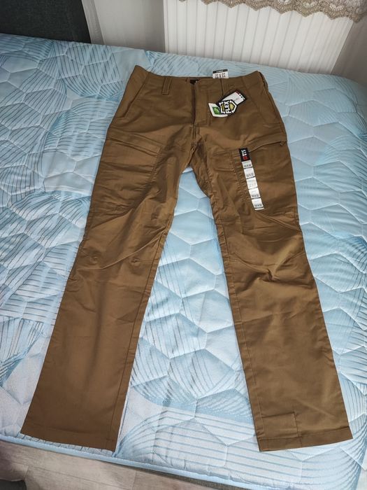 Продам штаны фирма 5/11