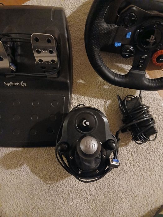 Logitech G29 + Shifter