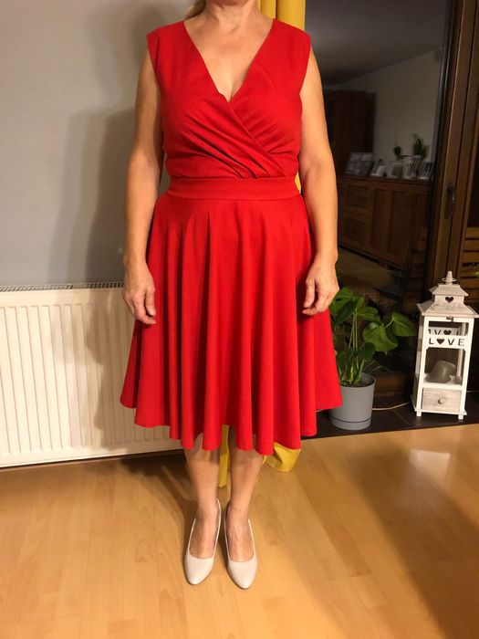 Sukienka czerwona