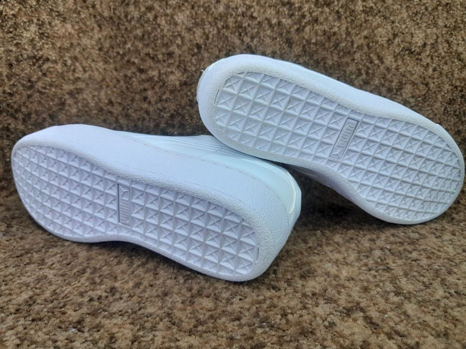 Жіночі кросівки оригінал Puma Vikky 38 розмір.