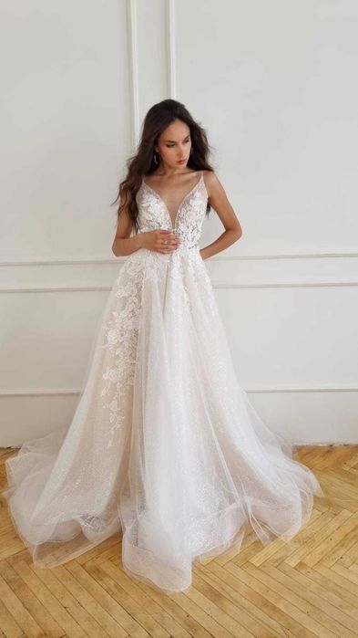 Suknia Ślubna ZOE roz. 38/40 kolor ivory kwiaty 3D