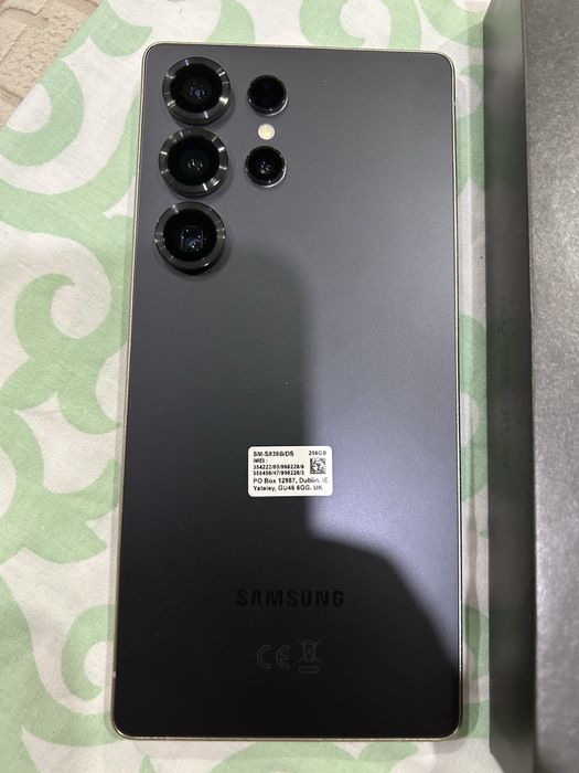 Sansung galax S25 ultra em estado de novo