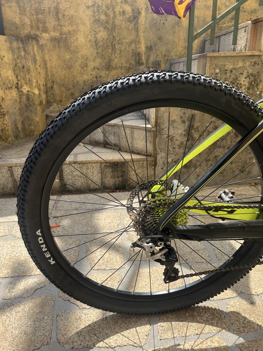 BH ultimate CARBONO