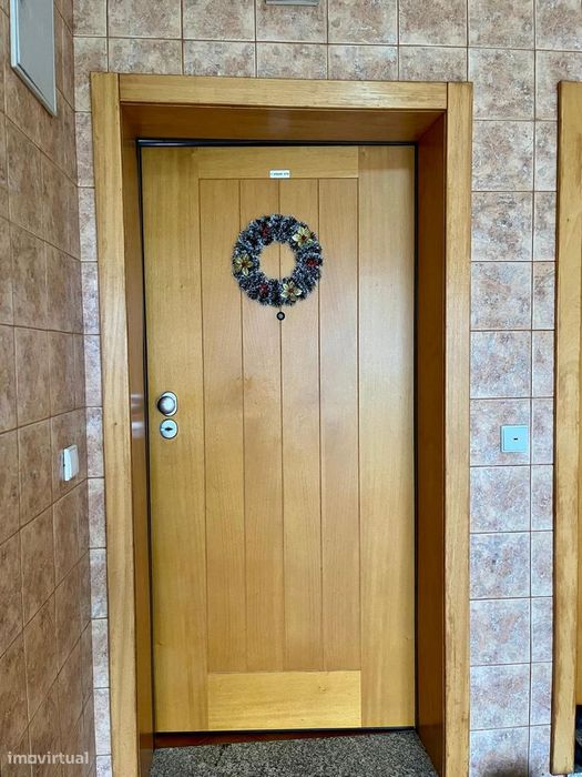 Apartamento T3 em Cavalões V.N.F. — VENDA PARTICULAR