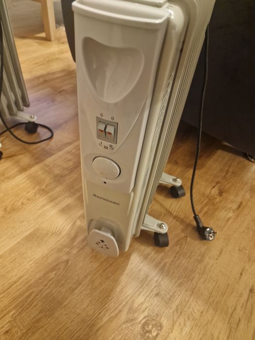 Grzejnik olejowy Ravanson OH-09