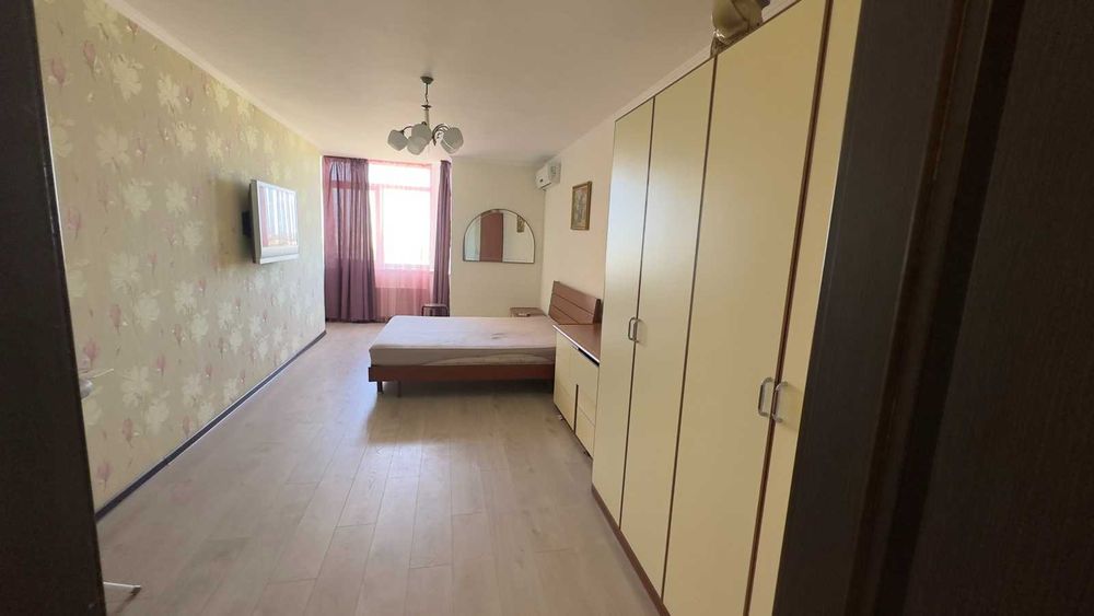 2 комн. квартира 94 м. Дом Усадьба Разумовского