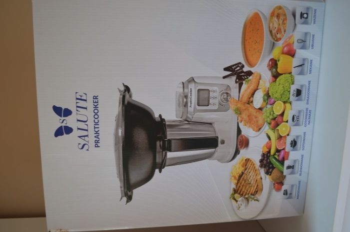 Wielofunkcyjny robot kuchenny