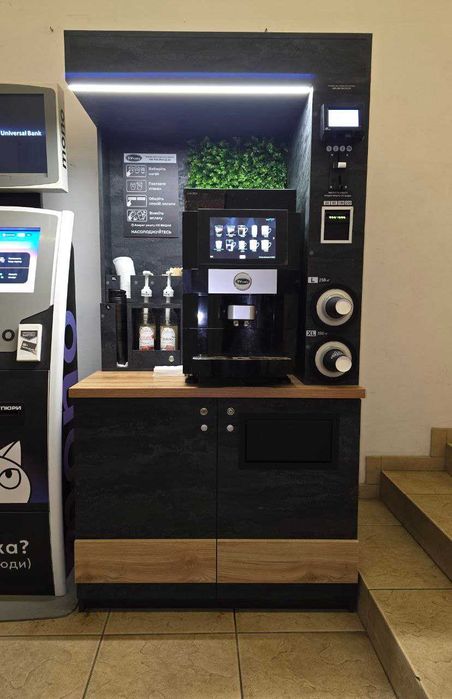 Кав'ярня самообслуговування. Вендінг під ключ. Тумба. Кавова машина.