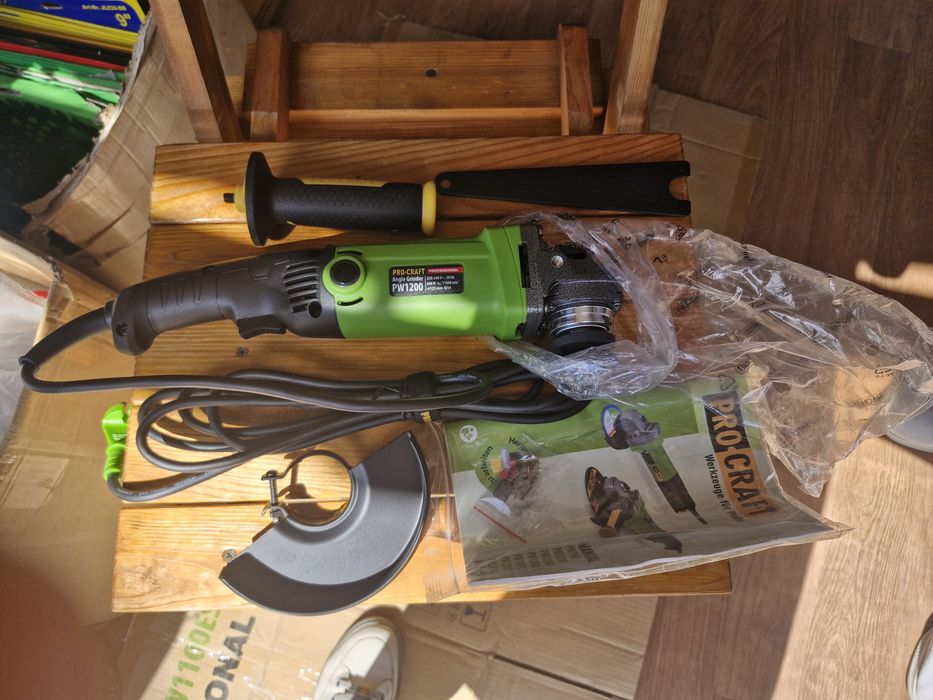 Продам нову  болгарку prokraft pw 1200