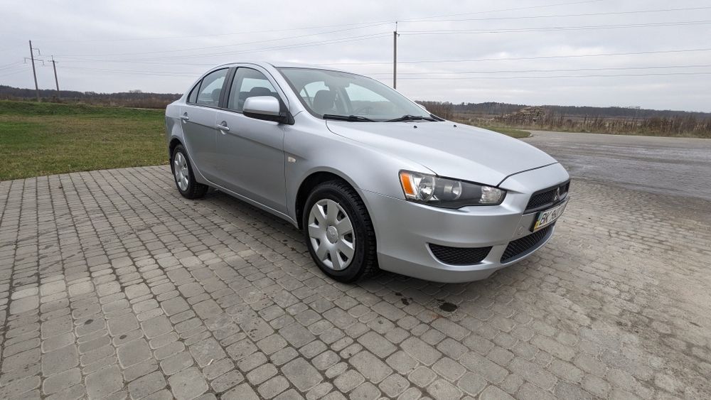 Мітсубісі лансер х