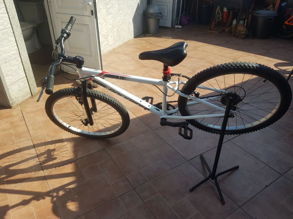 Bicicleta rockrider roda 24 impecável