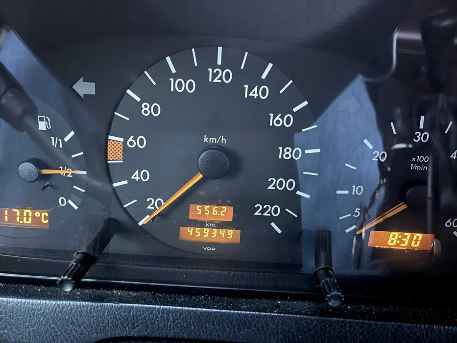 Mercedes-Benz C220 Elegance