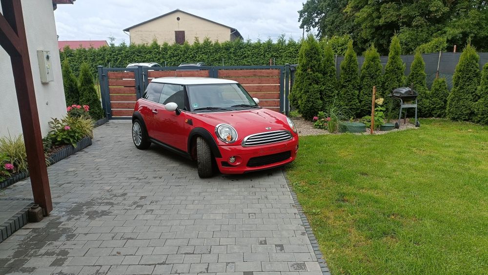 Mini One R56 1.6 benzyna