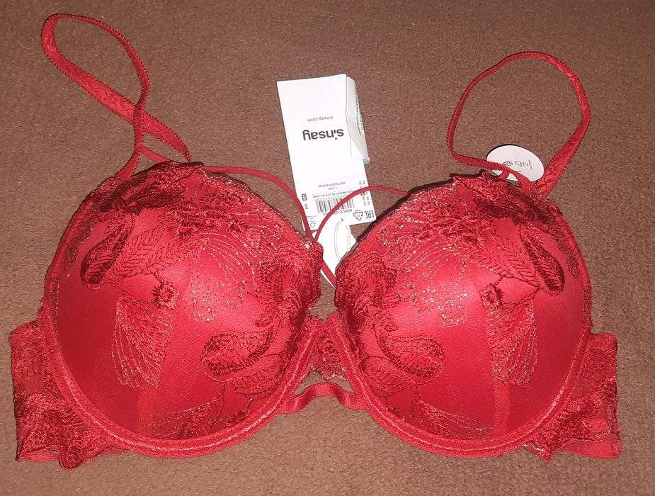 Бюстгалтер 80С новый