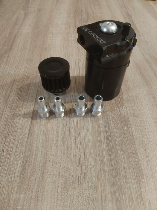 Oil catch can preto