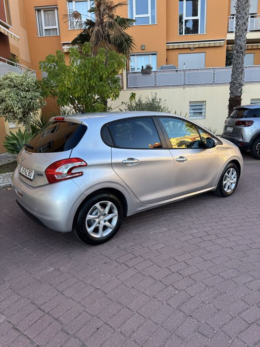 Peugeot 208 1.4 HDI Style