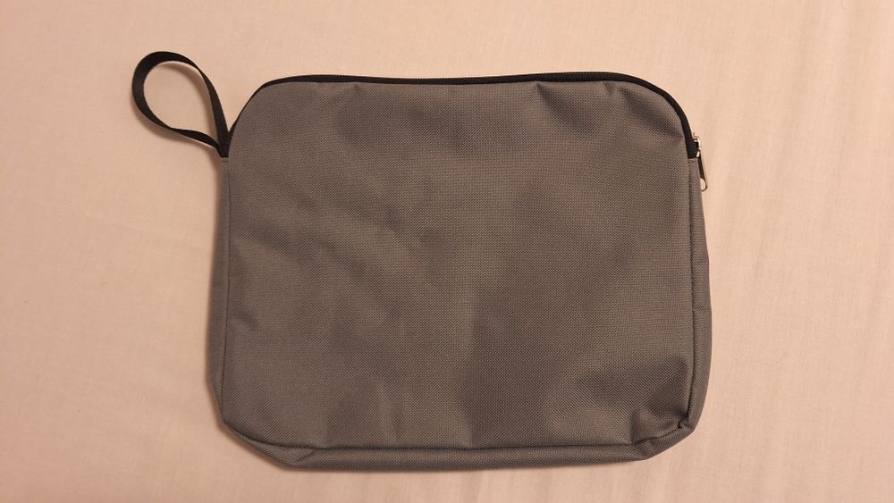 Nécessaire / bolsa de higiene cinzenta Altice NOVA